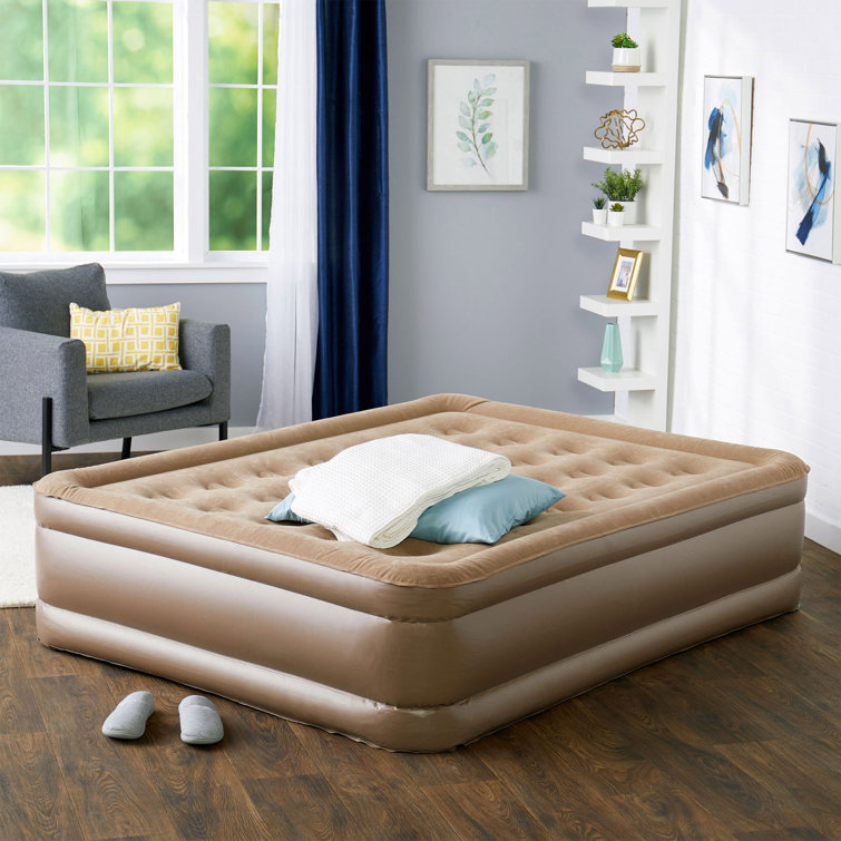 Flat air outlet mattress